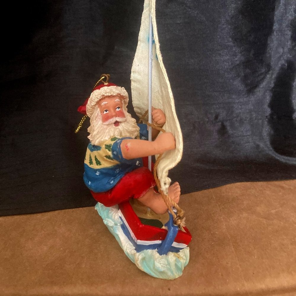 "Sailing Santa"